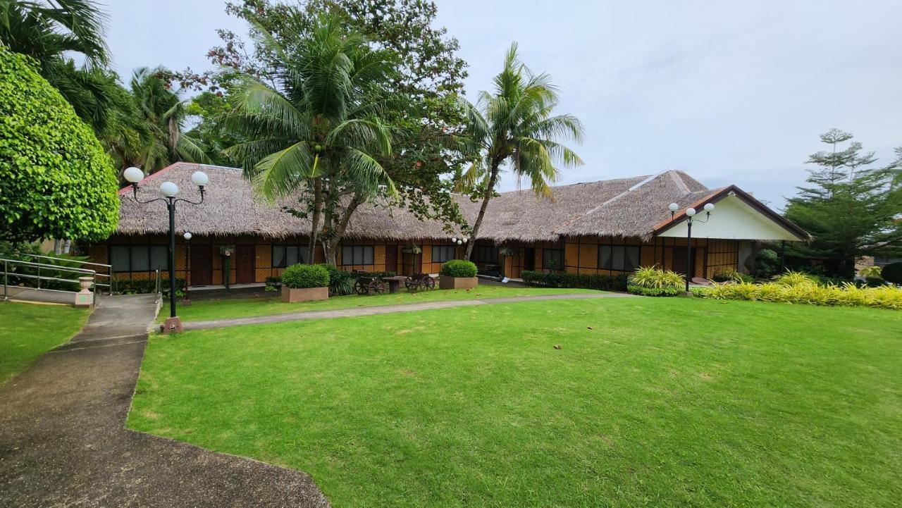 Villa Tomasa Alona Kew White Beach Resort パングラオ エクステリア 写真
