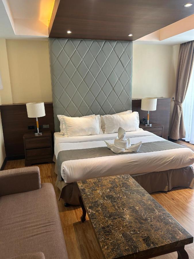 Villa Tomasa Alona Kew White Beach Resort パングラオ エクステリア 写真