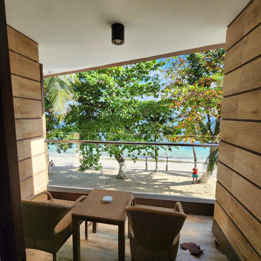 Villa Tomasa Alona Kew White Beach Resort パングラオ エクステリア 写真