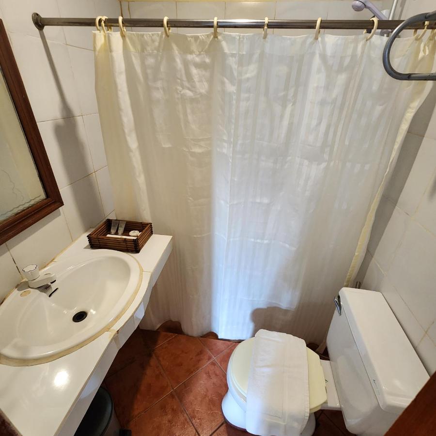Villa Tomasa Alona Kew White Beach Resort パングラオ エクステリア 写真