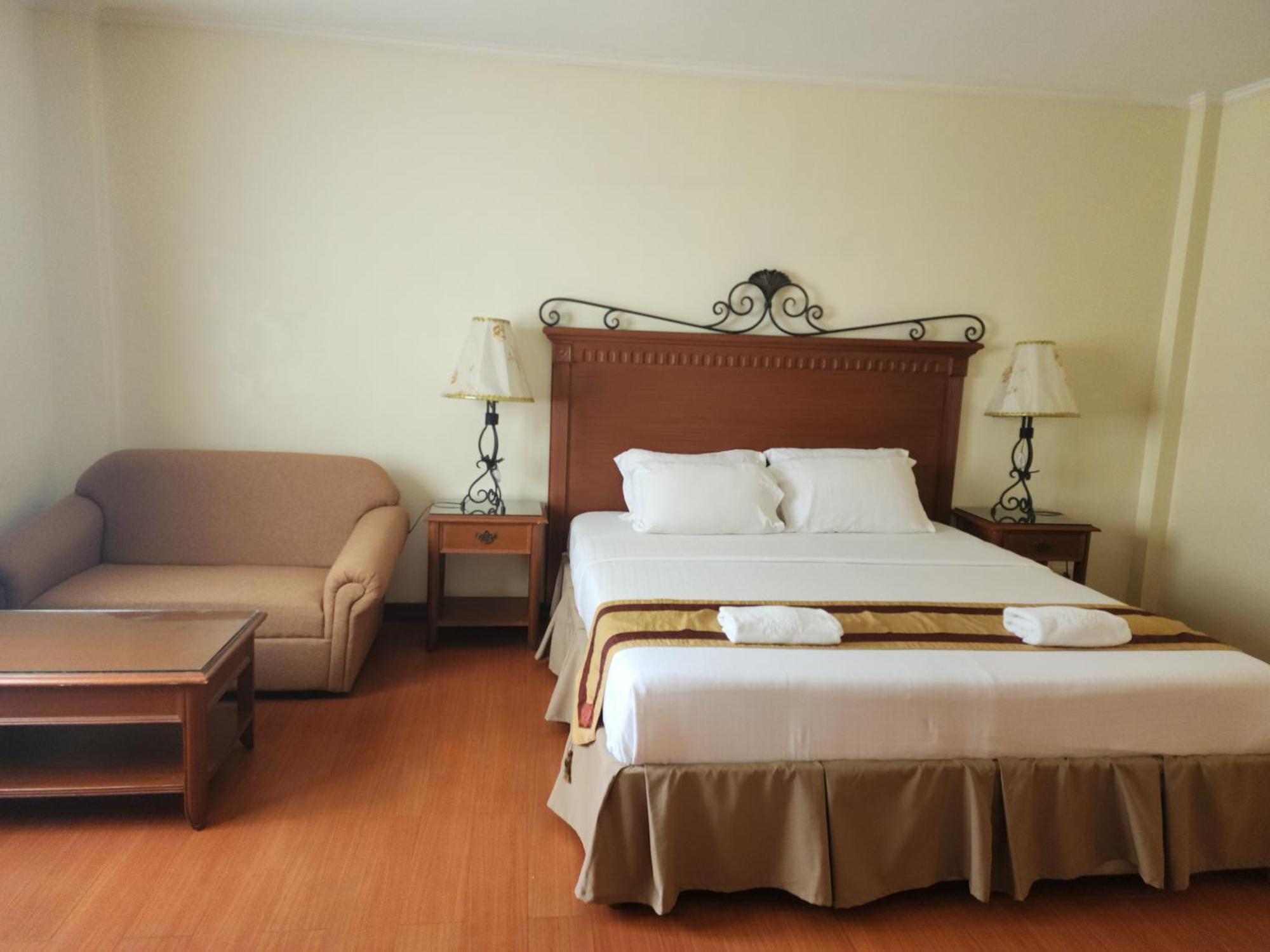 Villa Tomasa Alona Kew White Beach Resort パングラオ エクステリア 写真
