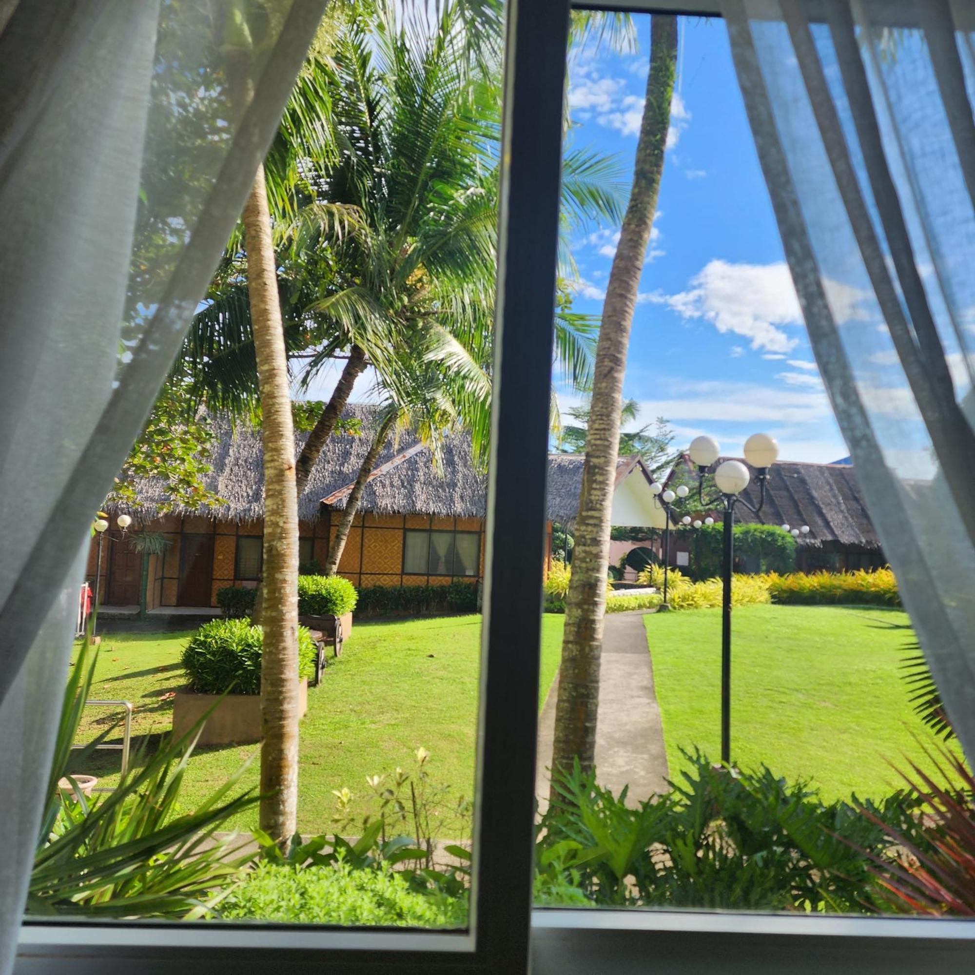 Villa Tomasa Alona Kew White Beach Resort パングラオ エクステリア 写真